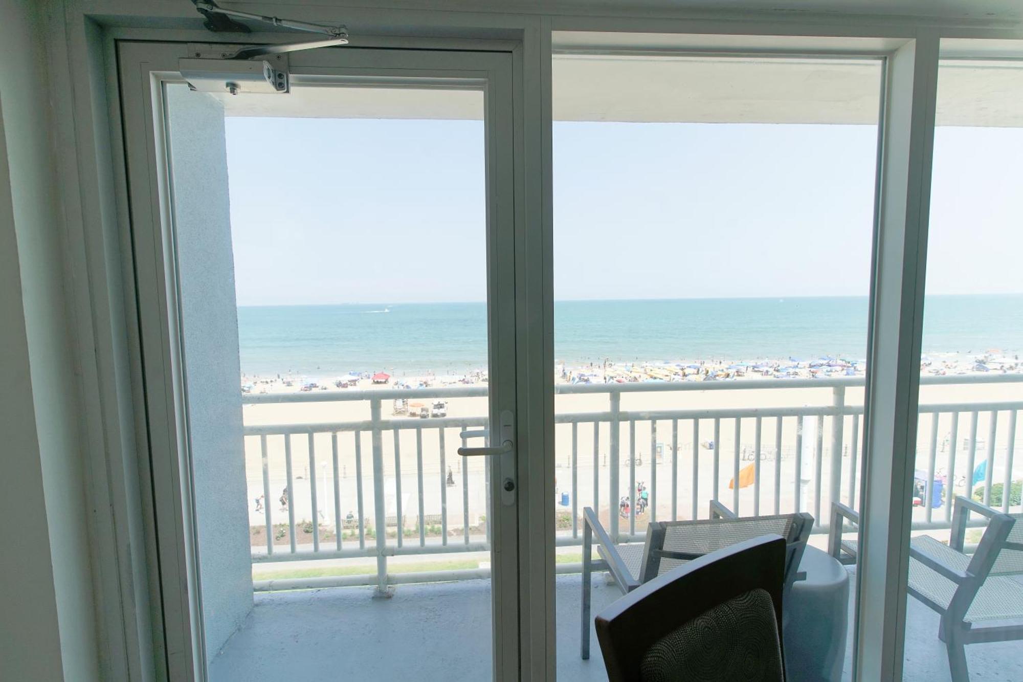 Marjac Suites Virginia Beach Oceanfront Eksteriør billede
