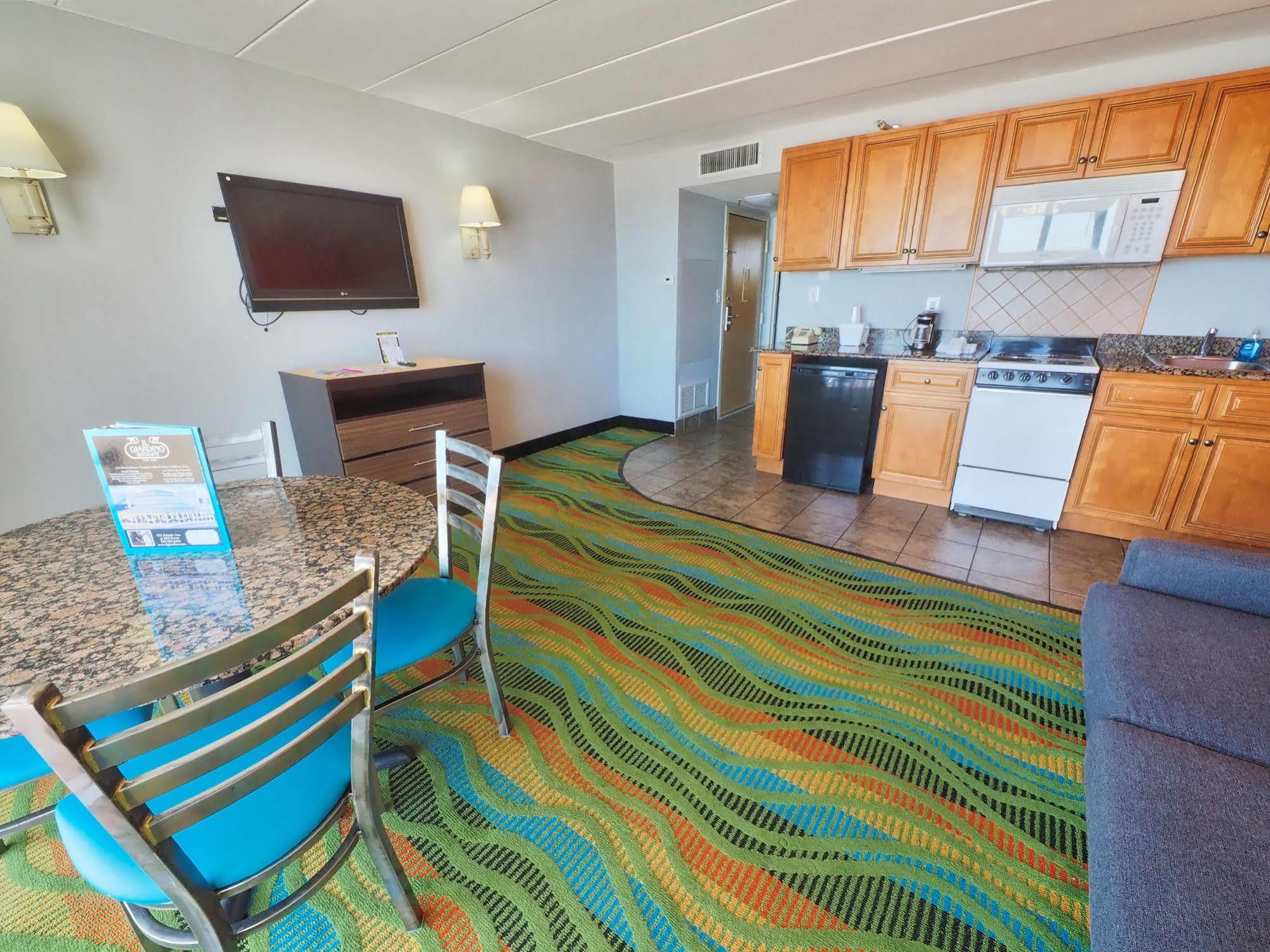 Marjac Suites Virginia Beach Oceanfront Eksteriør billede